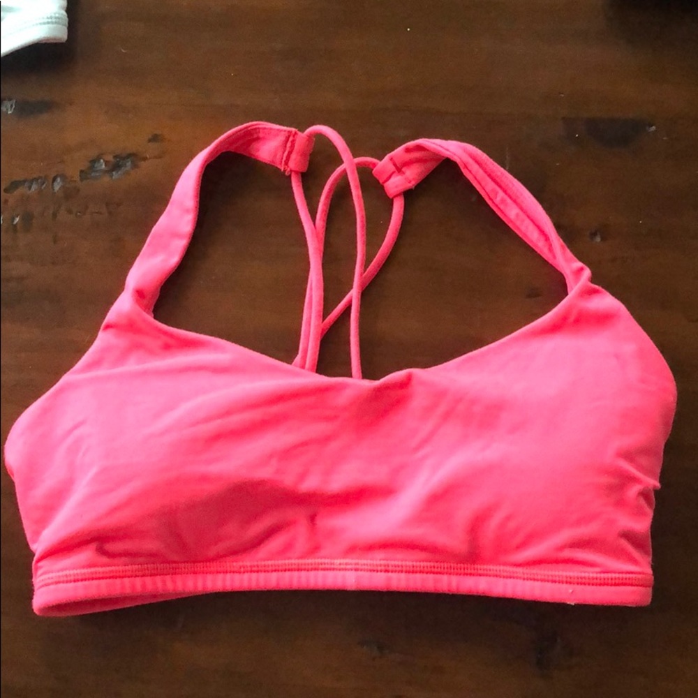 Lululemon free to be bra